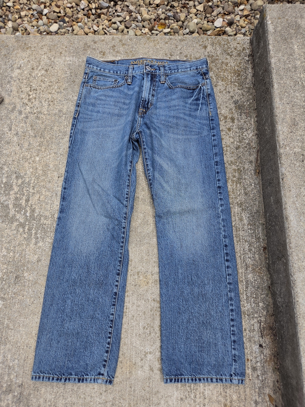 American Eagle Men's Relaxed Fit Straight-Leg Jeans 30×30